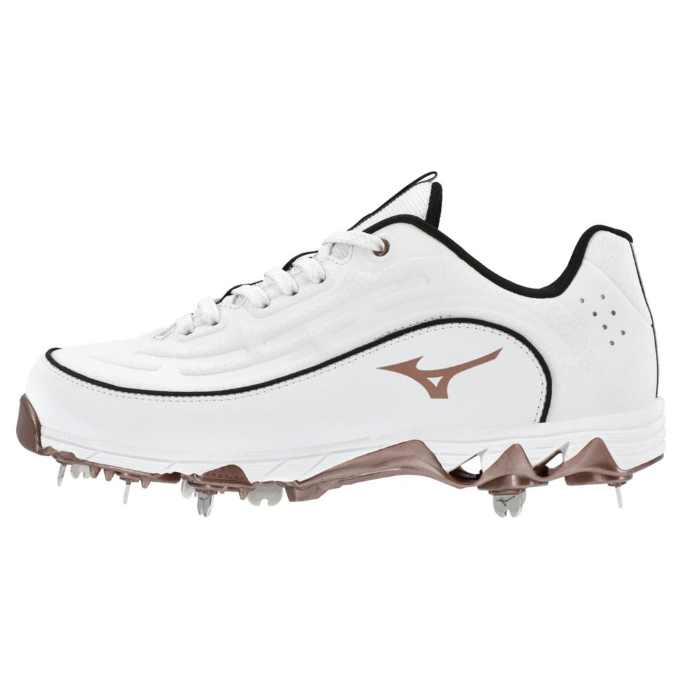 Mizuno 9-Spike Swift 8 Low Women's Metal Softball Cleat