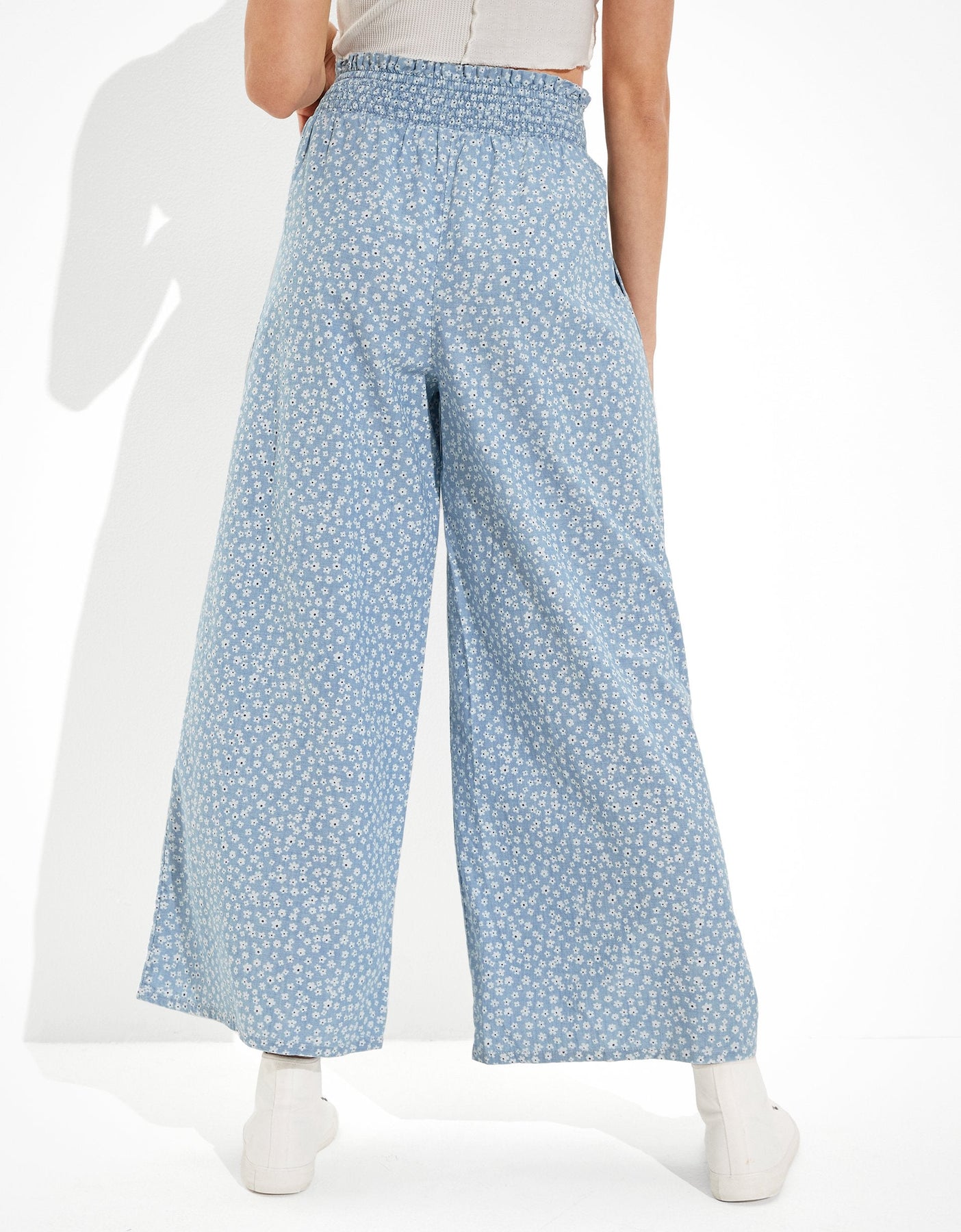 AE Smocked Wide Leg Pant