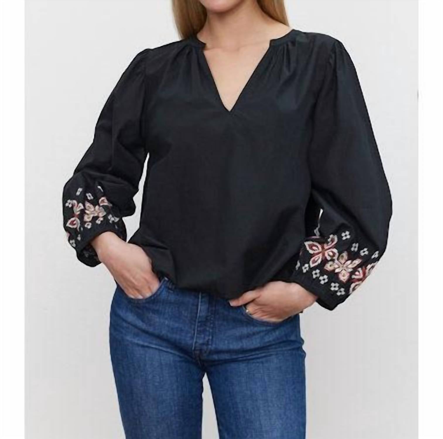 Paola Top In Black 7803997290556