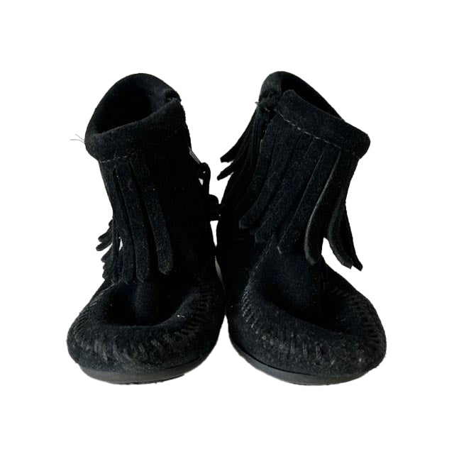 Minnetonka Girls Black Boots 7805974970428