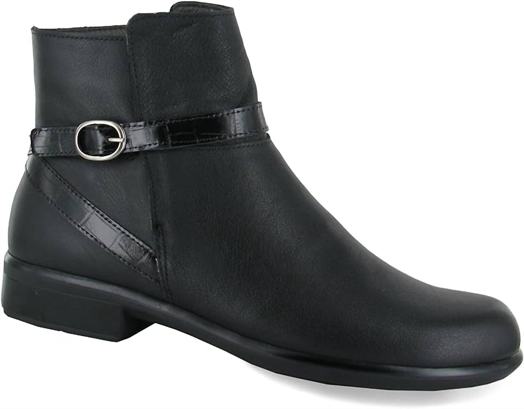 Women's Aura Briza Ankle Boot In Black