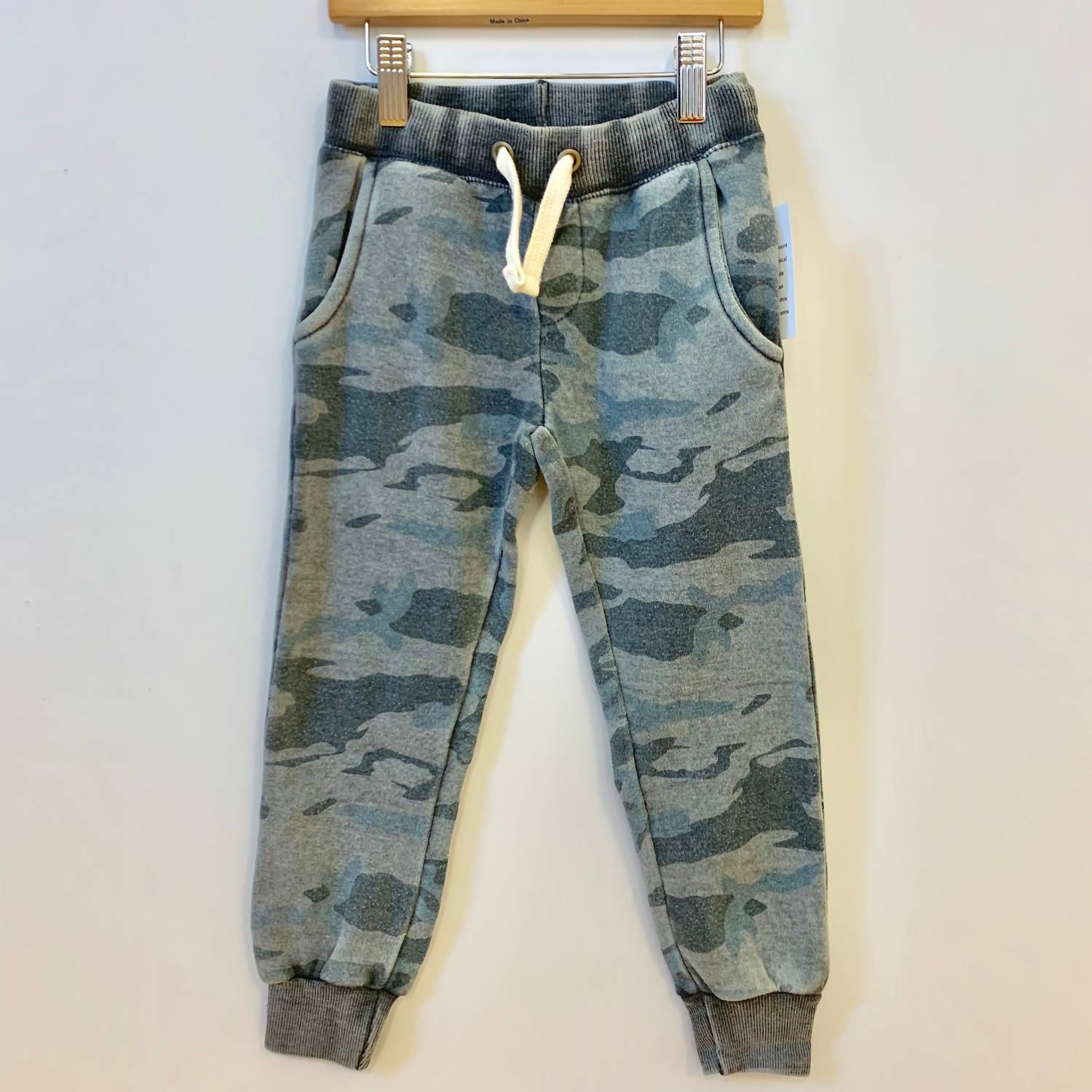 Kids' Camo Sweatpants In Grey
