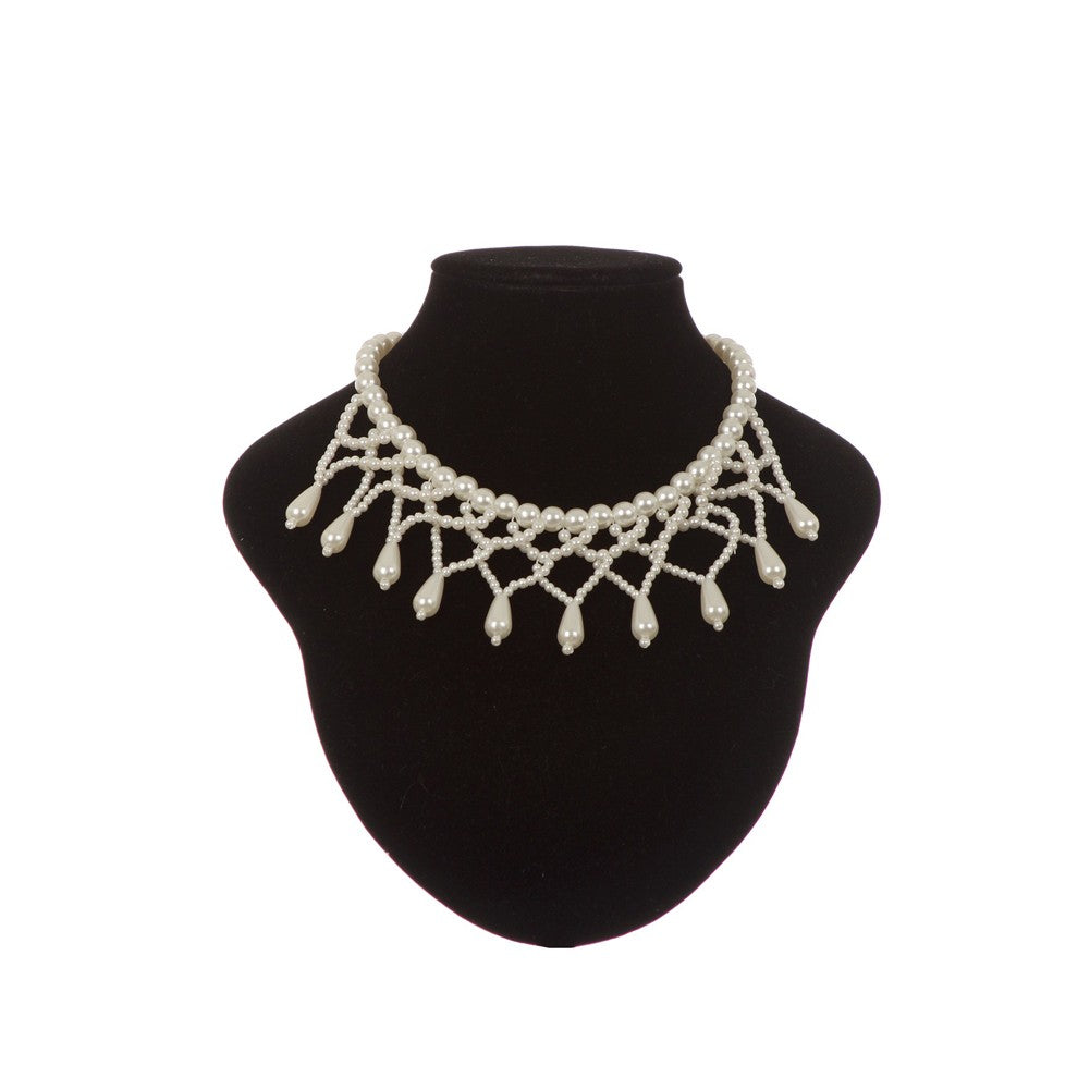 Elegant Tear Drop Pearl Necklace