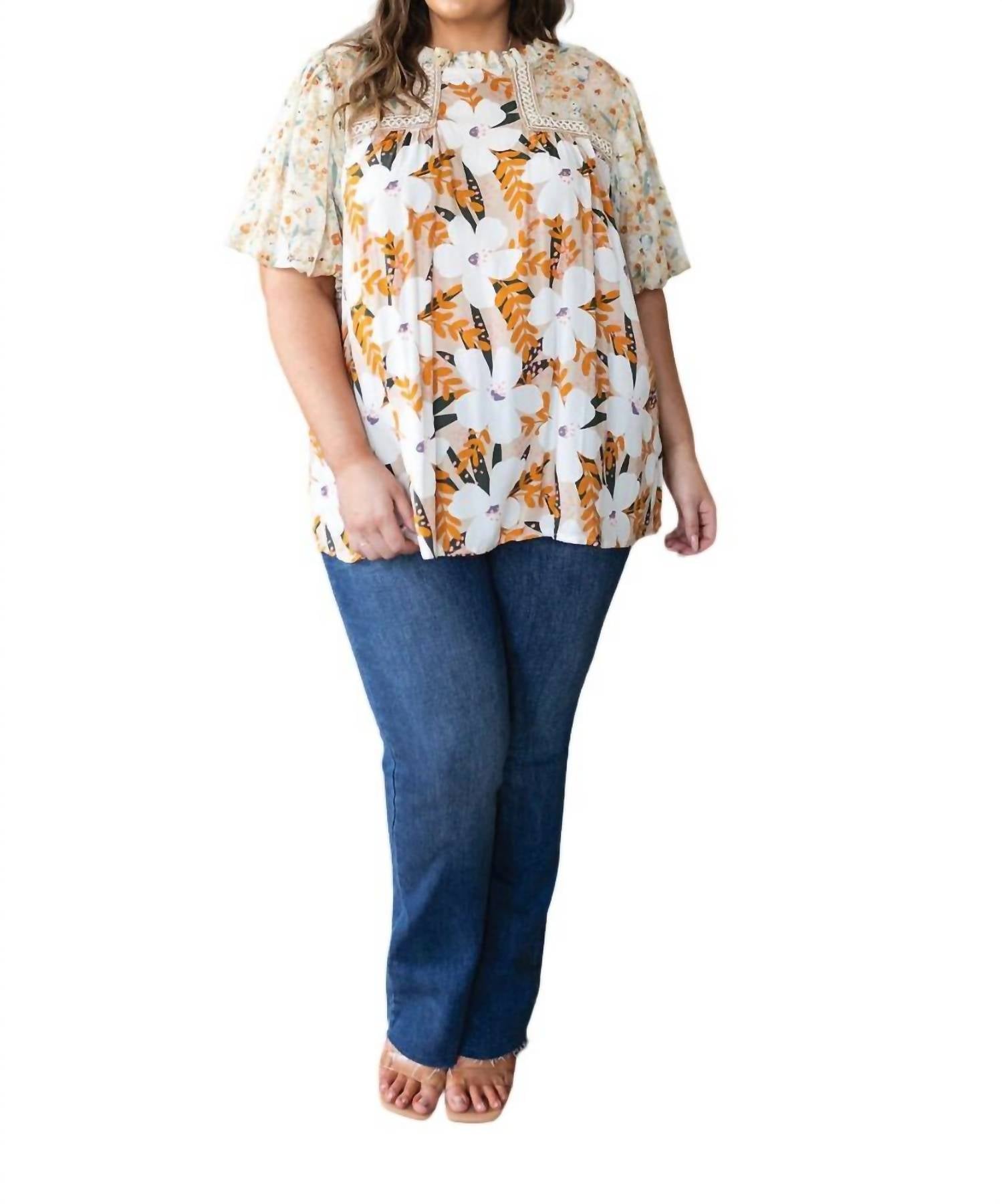 Daydreamer Mixed Floral Top In Multi