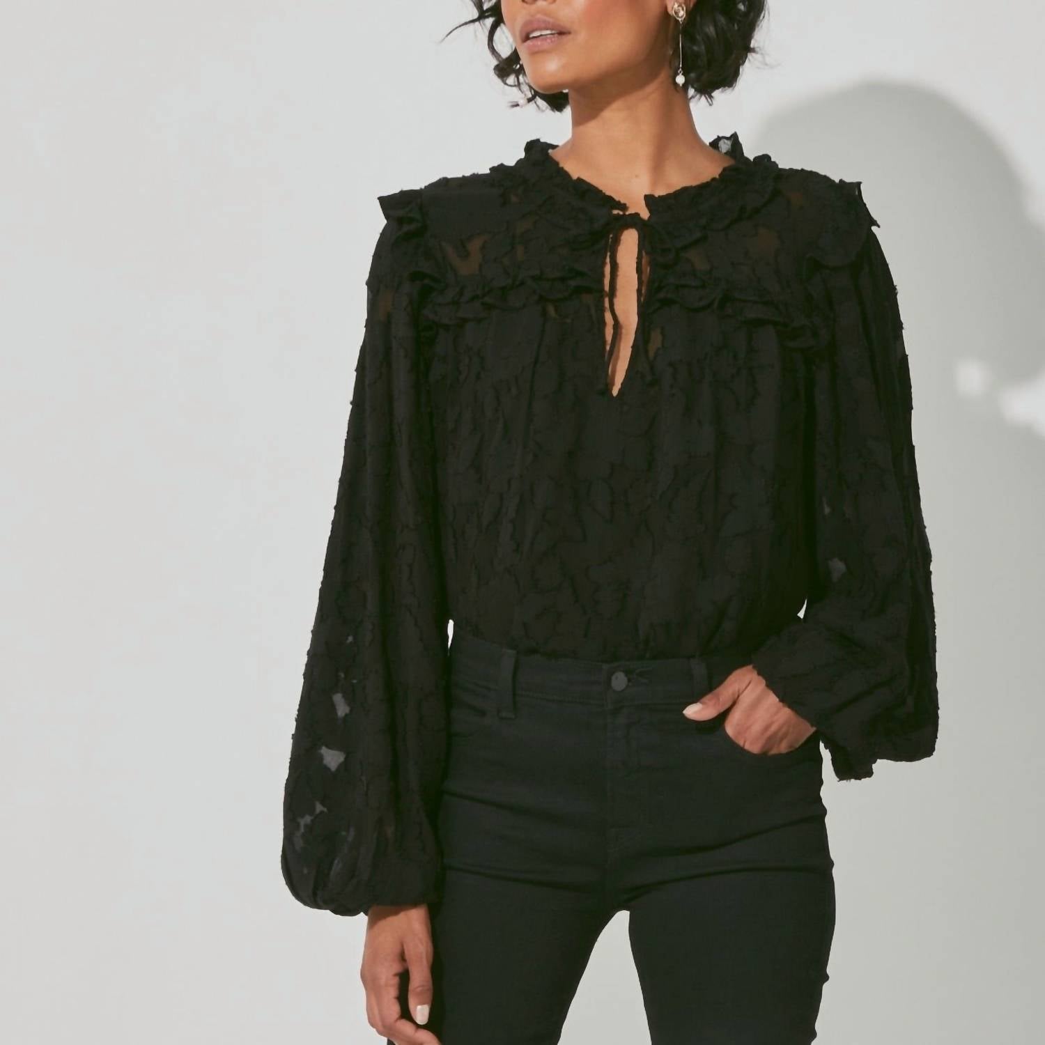 Amara Blouse In Black