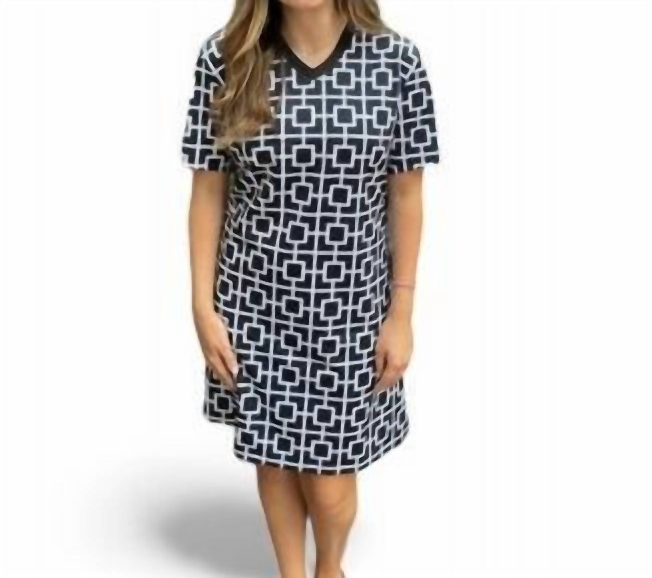 Geo Print Vneck Knit Dress In Black/white