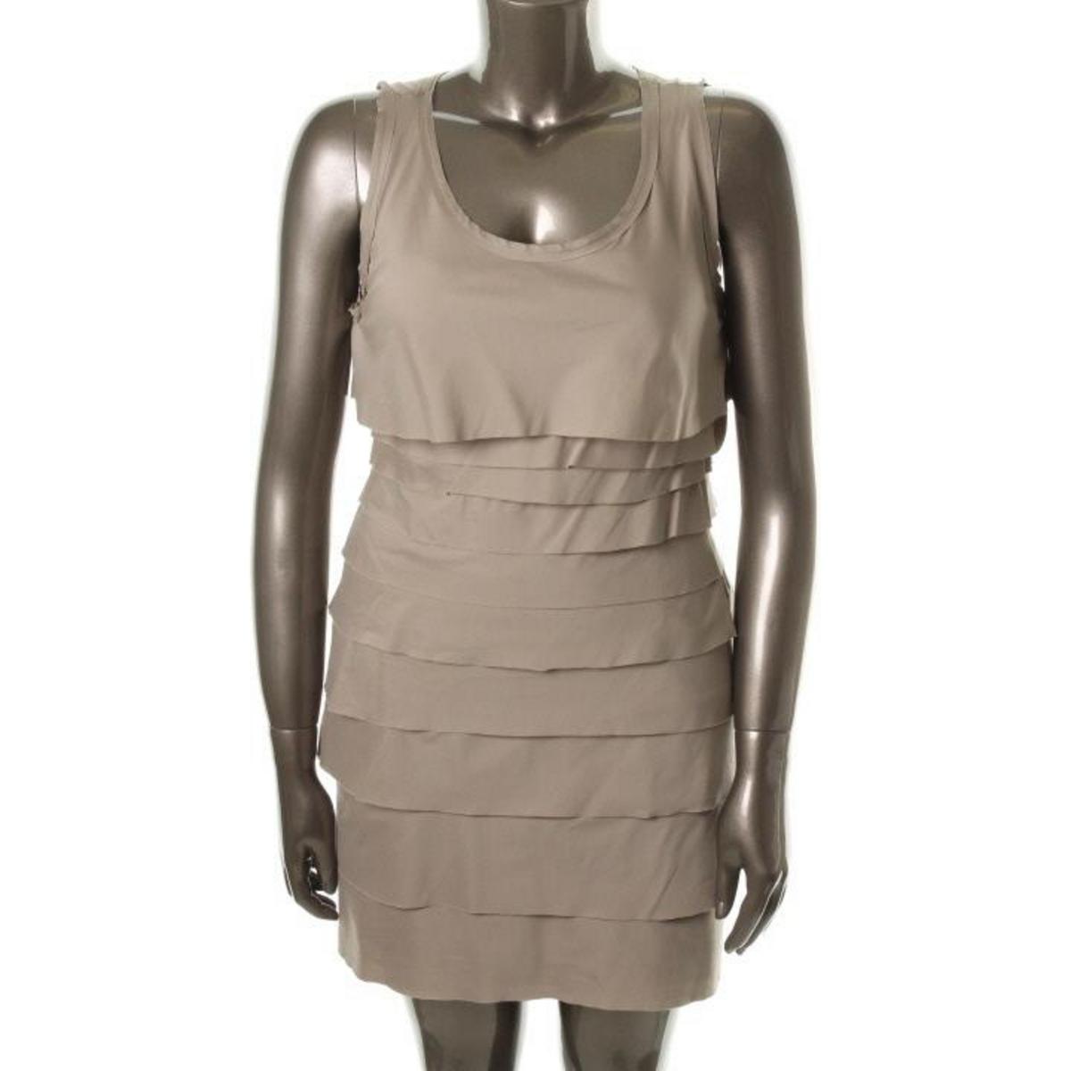 Petites Tiered Sleeveless Wear to Work Dress